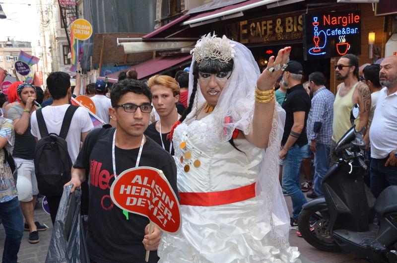 Valilikten LGBT yürüyüşüne müdahale açıklaması