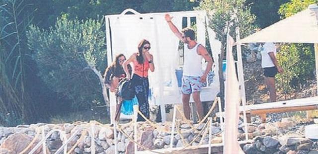 Kıvanç Tatlıtuğ sevgilisi Başak Dizer'i azarladı