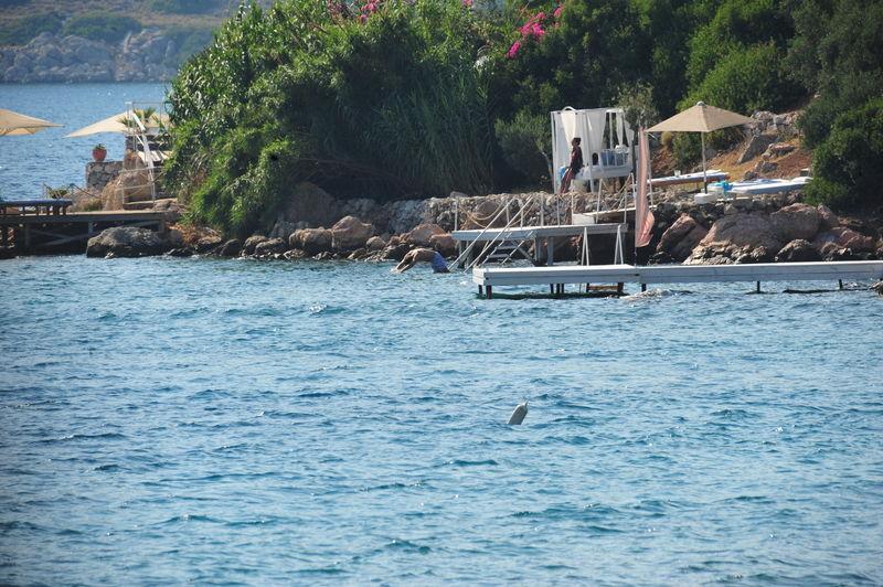 Kıvanç Tatlıtuğ sevgilisi Başak Dizer'i azarladı