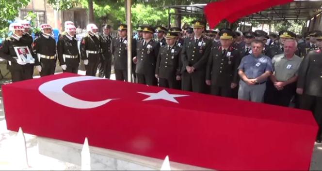 Adile Naşit'in eşi Cemal İnce vefat etti