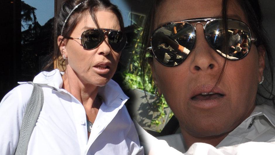 Nebahat Çehre emekli maaşının yetmediğinden yakındı