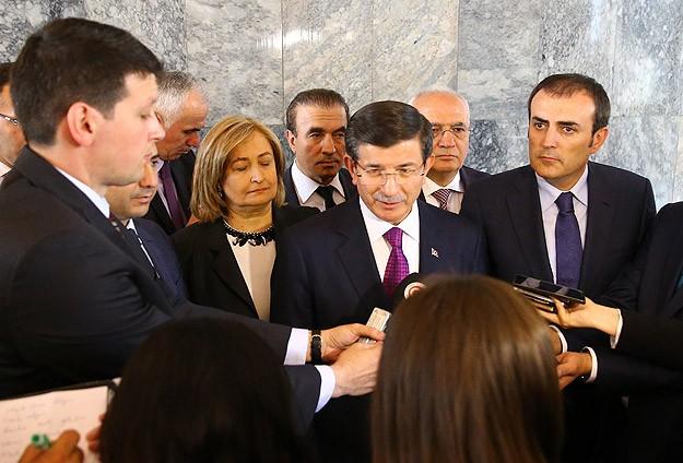 Davutoğlu: Milli Savunma Bakanlığı için atama yapacağım