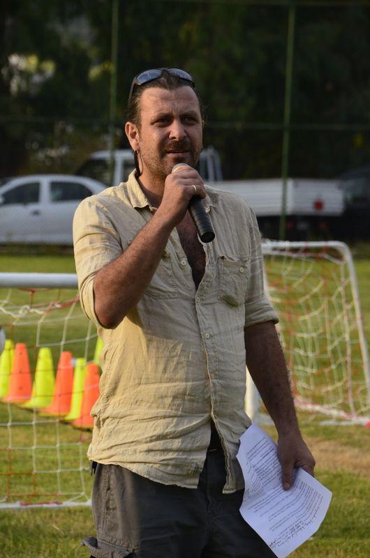 Nejat İşler futbol okulu açtı