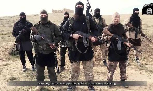 IŞİD ilk kez Mısır toprağını işgal etti