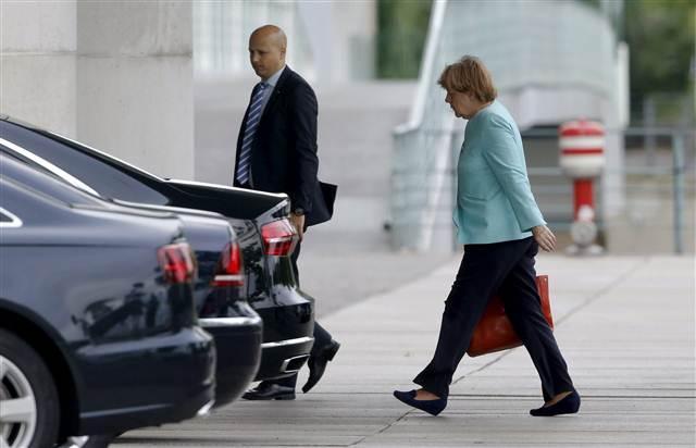 Merkel'in yorgun hali şaşırttı