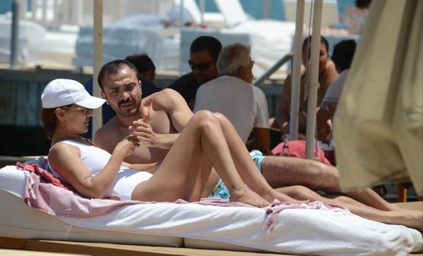 Demet Akalın: Benim kocam neslinin tek örneği