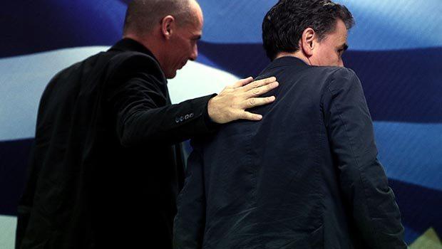 Çakalotos koltuğunu teslim aldı