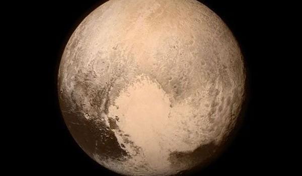 Plüton'dan ilk fotoğraf