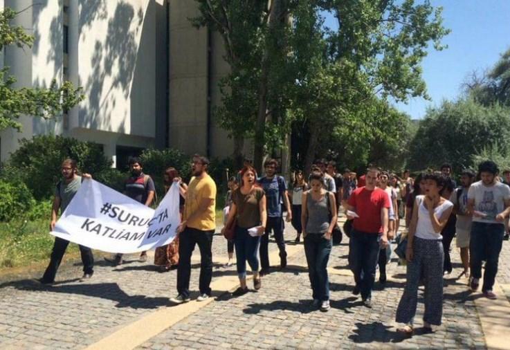 ODTÜ'lü öğrenciler Suruç için eylemde