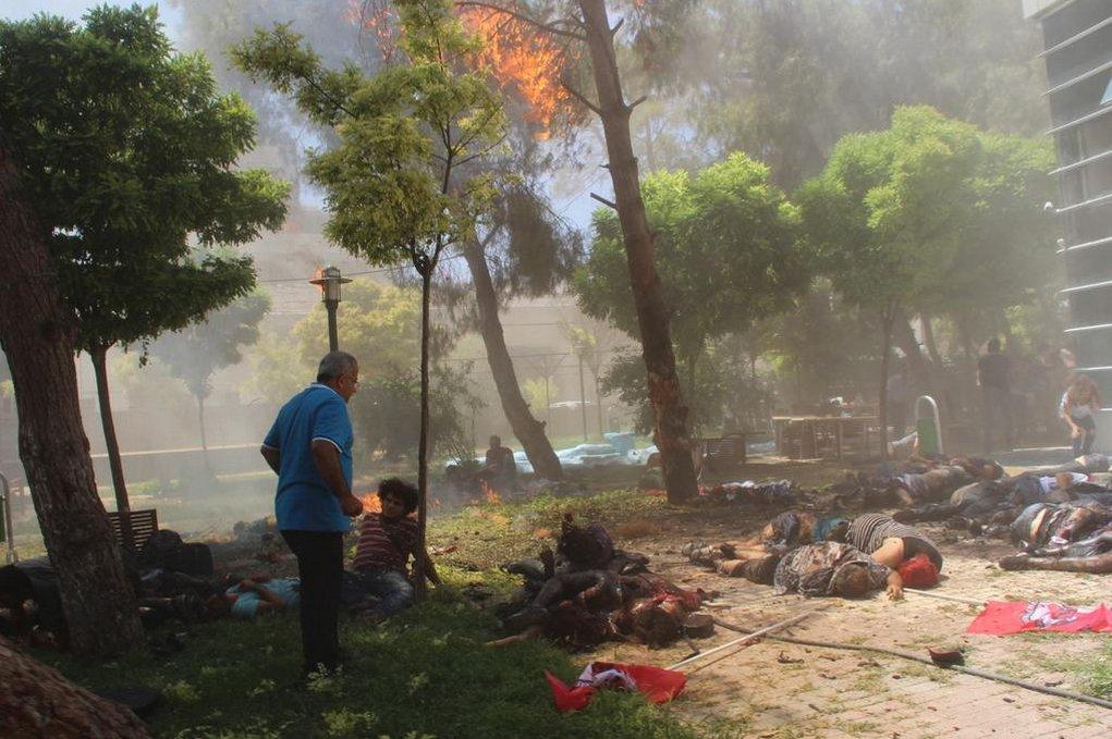 Kobani'ye gidecek gençlere Urfa'da saldırı