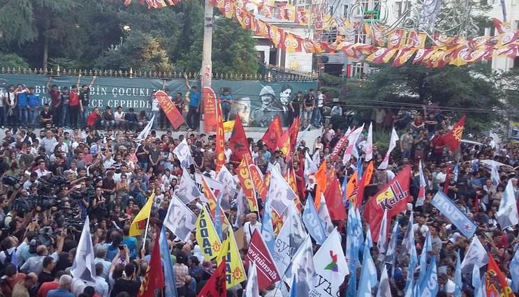Suruç saldırısı Taksim'de protesto edildi