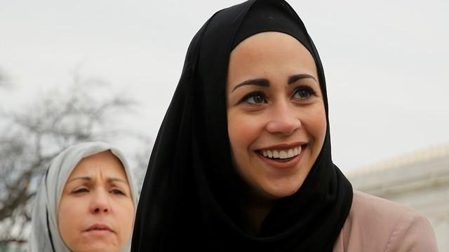 Ünlü markadan başörtülü kadına tazminat