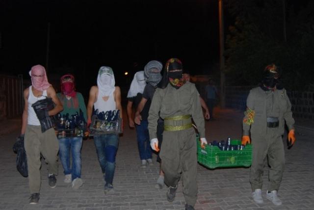 PKK'lılar kasalarla molotof taşıdı