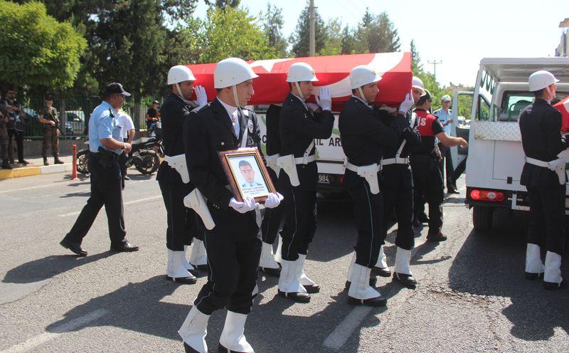Şehit polisler için tören düzenlendi