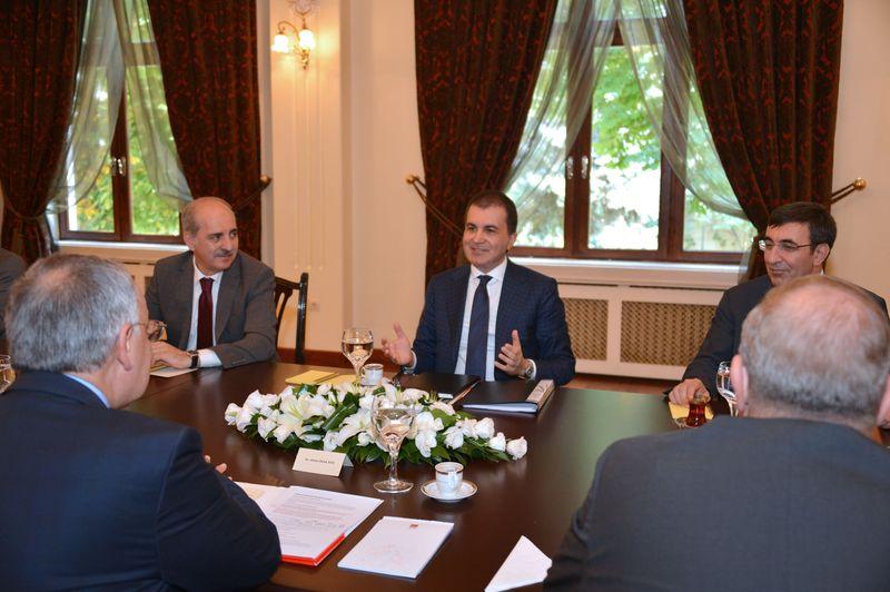 AK Parti-CHP görüşmesi sona erdi