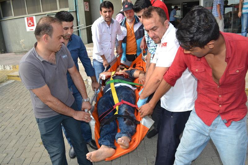 Okmeydanı’nda polise silahlı saldırı: 2 yaralı