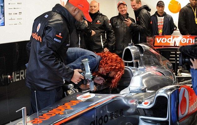 Rihanna'nın yeni aşkı Lewis Hamilton