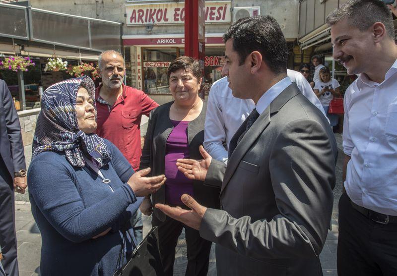 Ankara'da Selahattin Demirtaş'a tepki