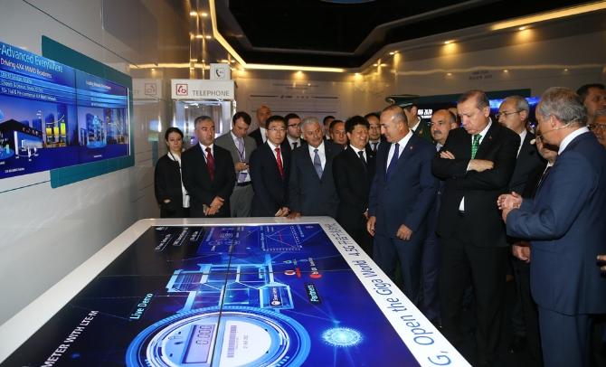 Cumhurbaşkanı Erdoğan Huawei'yi ziyaret etti