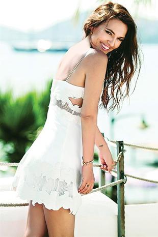 Demet Akalın gerçek Demet'i anlattı