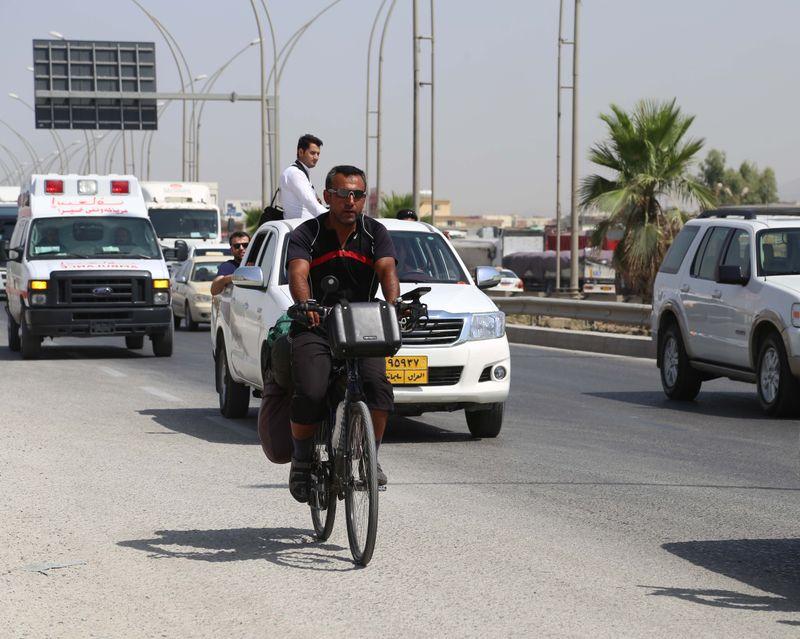 İsveç'ten Irak'a bisikletle gitti