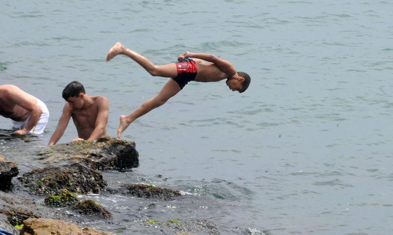 İstanbullular sahillere akın etti