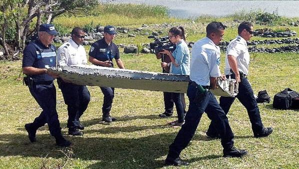 Hint Okyanusu'nda bulunan parça Malezya uçağına ait