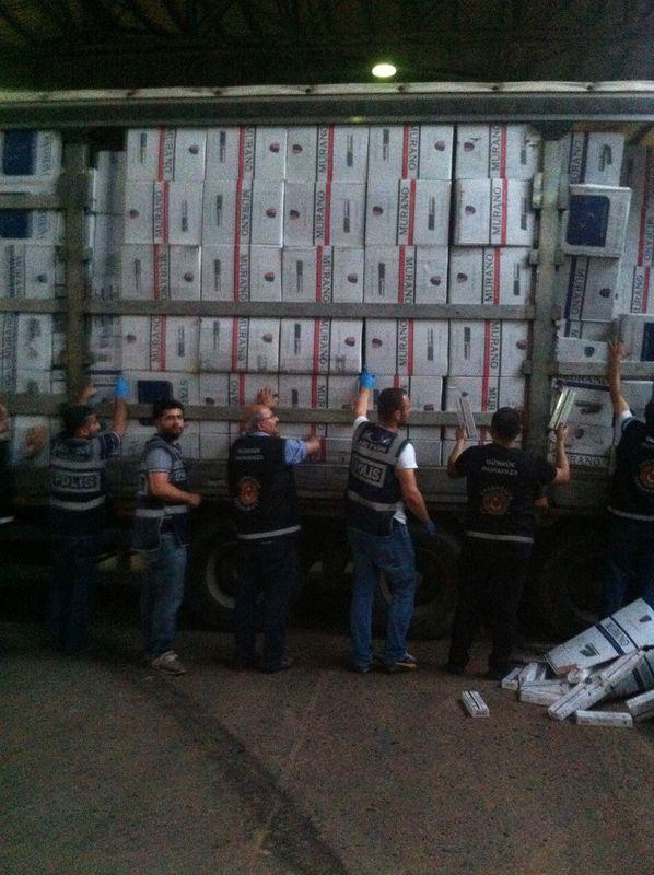 Tarihin en büyük kaçak sigara operasyonu yapıldı
