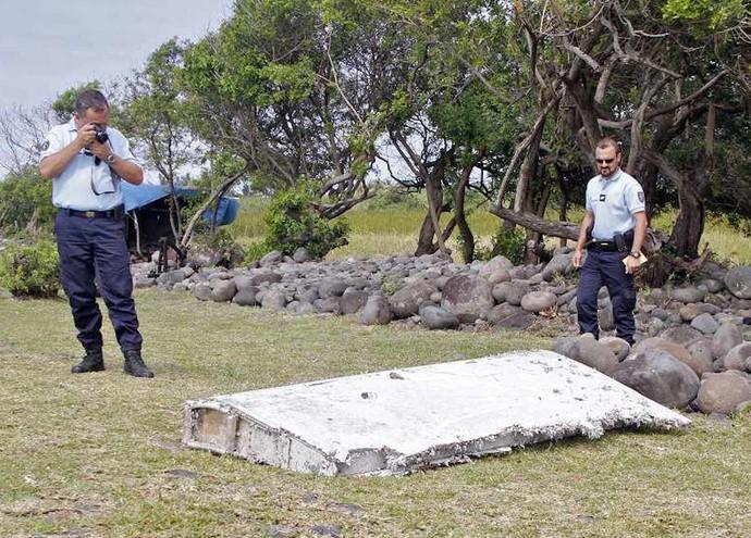 Hint Okyanusu'nda bulunan parça Malezya uçağına ait
