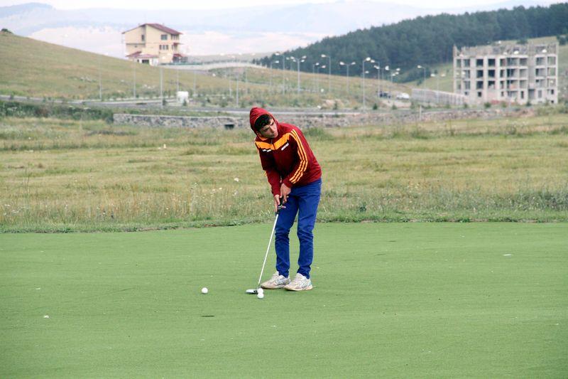 Ardahanlı gençler golf sahasına kavuştu