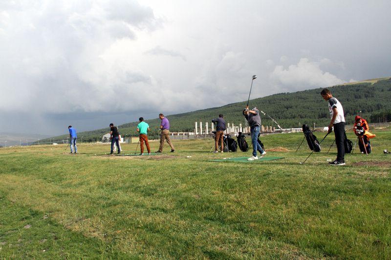Ardahanlı gençler golf sahasına kavuştu
