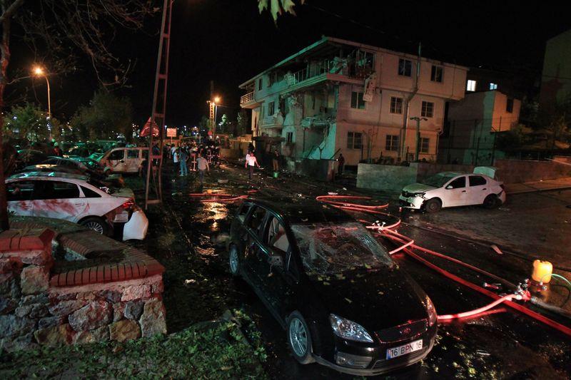 Sultanbeyli'de polis merkezine saldırı