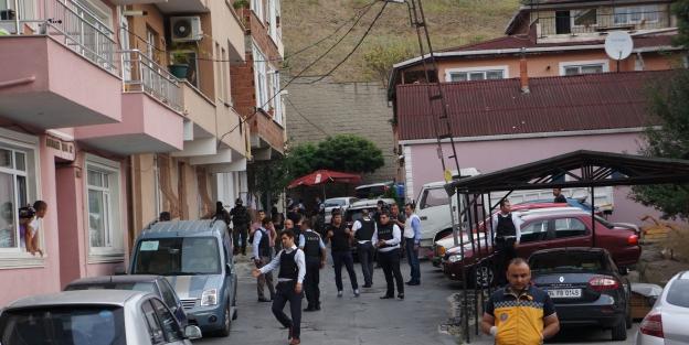 İstanbul'da ABD Konsolosluğu'na ateş açıldı