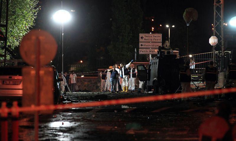 Sultanbeyli'de polis merkezine saldırı