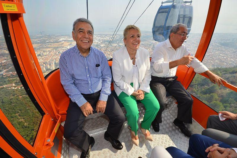 İzmir'deki teleferik geçici süreyle kapatıldı