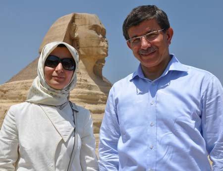 sare ve ahmet davutoğlu mısır gezisi