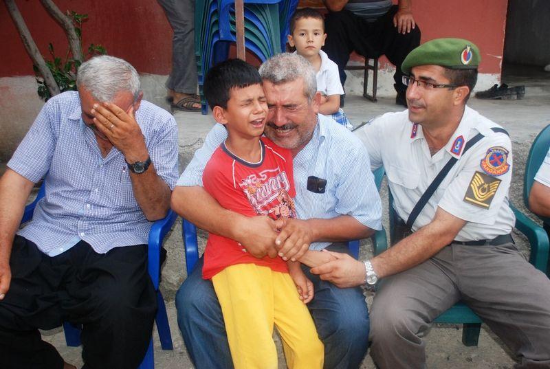 Osmaniye dördüncü şehidine ağlıyor
