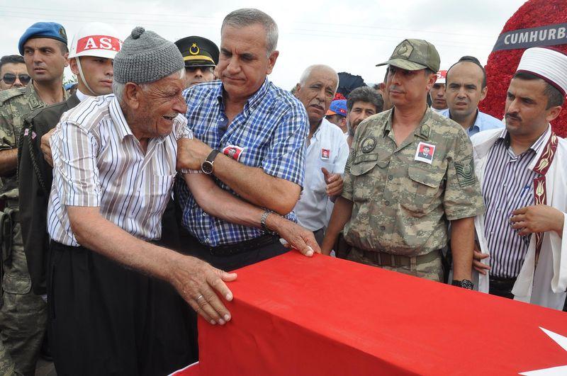 Osmaniye şehidi toprağa verildi