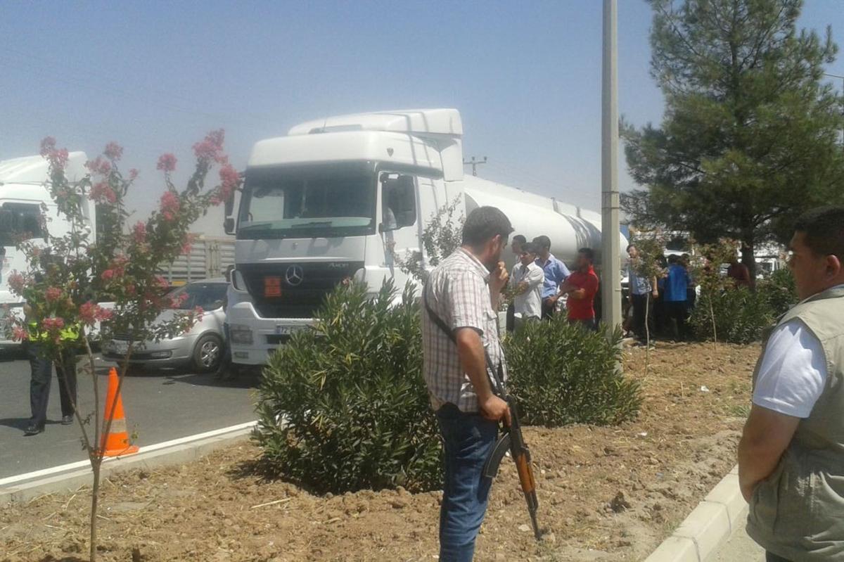 Batman-Diyarbakır yolunda bomba yüklü araç patlatıldı