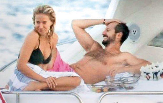 Burcu Esmersoy sevgilisiyle tatilde