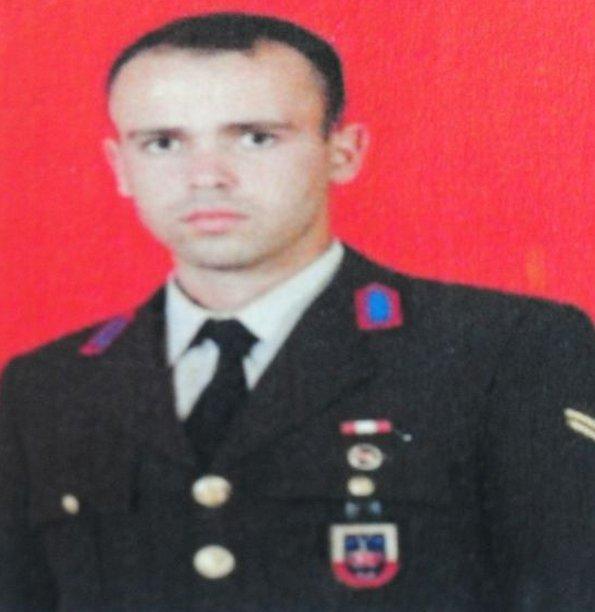 Şehit askerler için Van'da tören düzenlendi