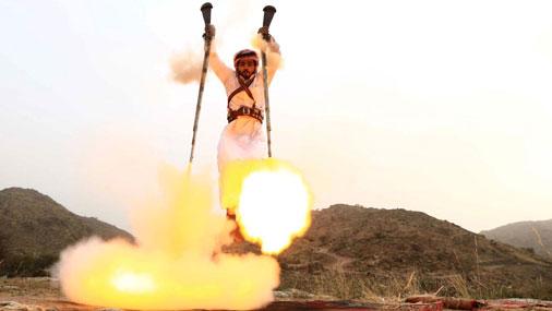 Arabistan'da yeni akım tüfekle zıplama