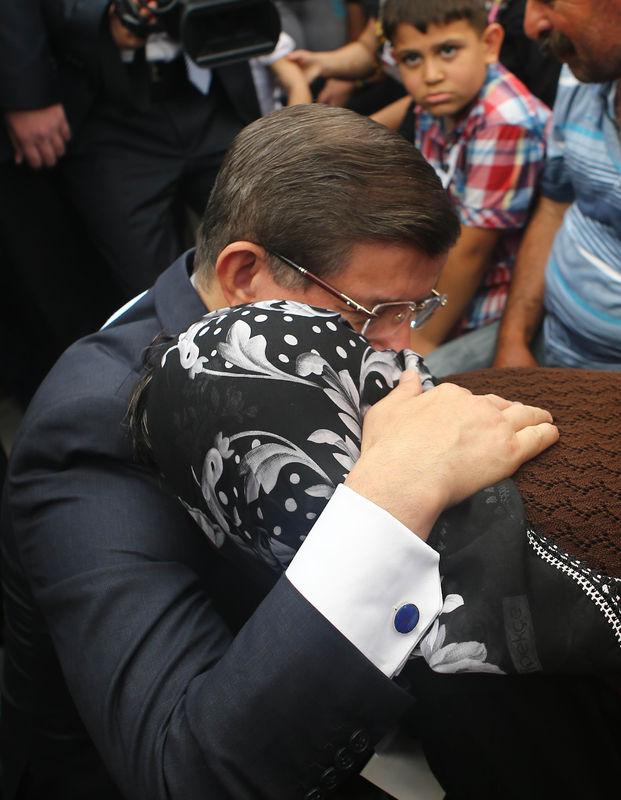 Şehit Nurettin Öztürk son yolculuğuna uğurlandı