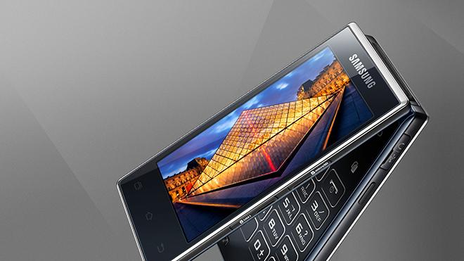 Samsung çift ekranlı kapaklı telefonunu tanıttı