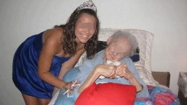 Ölülerle selfie akımı başladı