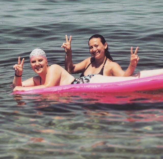 Tatilciler Bodrum'da plajları doldurdu