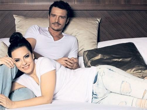 Yeşim Salkım ayrılık acısı çekiyor