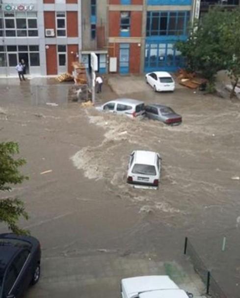 Ankara ve İstanbul'da yaz yağmuru