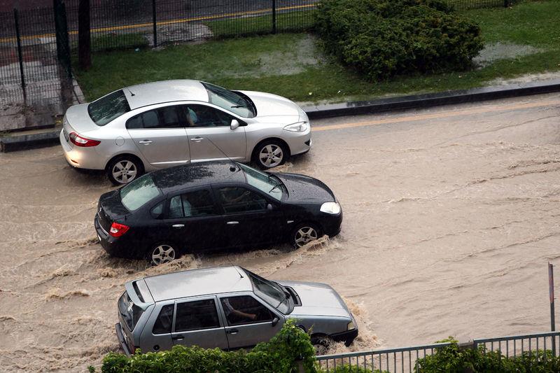 Ankara ve İstanbul'da yaz yağmuru