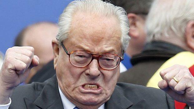 Le Pen kurduğu partiden kovuldu